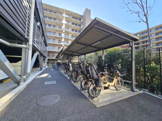 【駐輪場】 | グランアルト越谷レイクタウン | 自転車置場は全部で７６２台分あり。レンタサイクル、来客用駐輪場もございます。