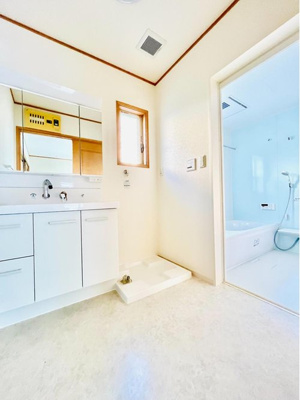 【独立洗面台】 | 神奈川県藤沢円行1-14-16 | 朝の身支度には欠かせない独立洗面化粧台