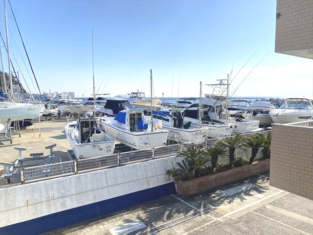 海まで1分！ライオンズリゾートマンション芦名A棟2階