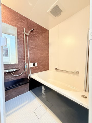 【浴室】 | ロイヤルステージ日吉 | ユニットバスです。