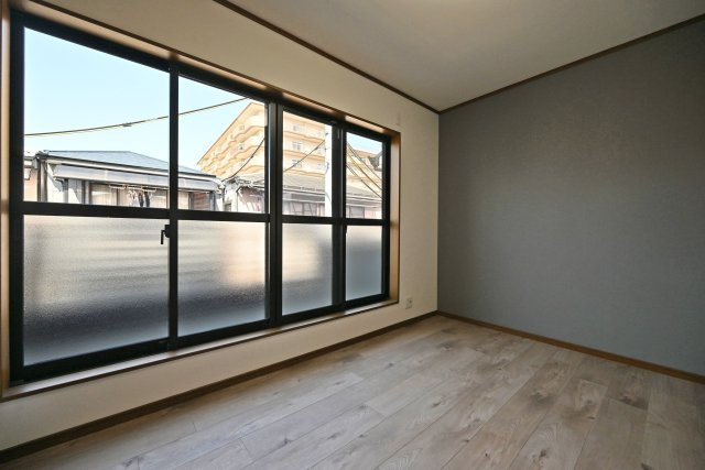 芦屋市朝日ケ丘町中古戸建│5LDK+駐車1台可の洋室|-洋室5.0帖(3F)-