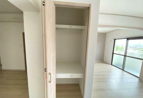 熊本市南区田迎２丁目の賃貸マンションの収納