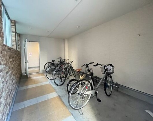 regalo　名古屋市賃貸　仲介手数料無料の駐車場