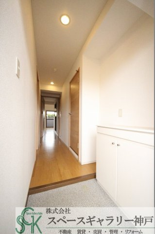 アルファビア池内の玄関|※お部屋により仕様が異なる場合があります※