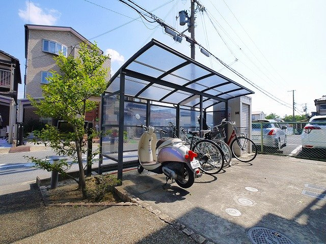 グランセジュールのその他共用部分|駐輪所です。