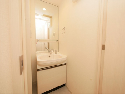 【洗面所】 | プレサンスタワー難波WEST | 使いやすい洗面所です