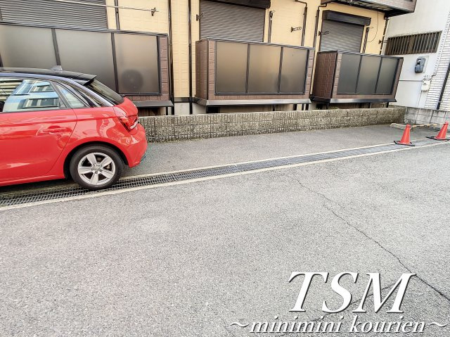 アンシャンテ香里の駐車場