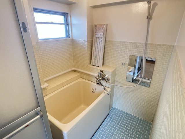 榊原ビルの浴室