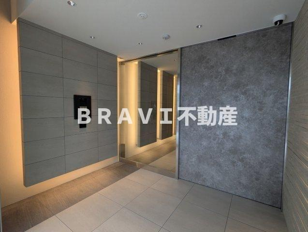 カーサレグラス森之宮 BRAVI不動産のエントランス
