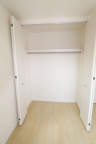 本宮市岩根　　　　８号棟　　　岩根小学校、本宮第２中学区　の収納