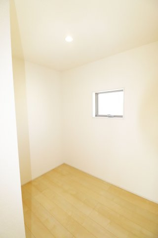 本宮市岩根　　　　８号棟　　　岩根小学校、本宮第２中学区　の収納