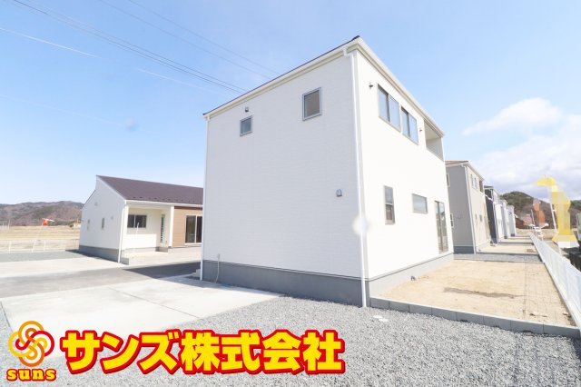 本宮市岩根　　　　８号棟　　　岩根小学校、本宮第２中学区　の外観|南西側から見た外観
