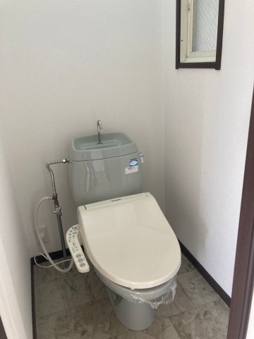 ハウス四季Bのトイレ