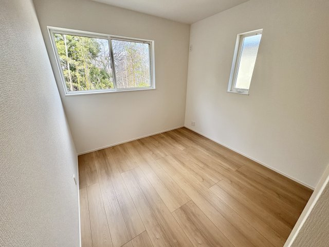 神戸市西区伊川谷町有瀬　新築戸建2号棟の洋室|2階北側、洋室約5.2帖