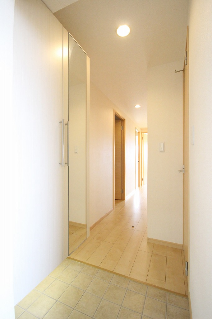 ポラリス参番館の玄関|※お部屋により仕様が異なる場合があります※