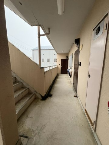 高橋ビルのロビー