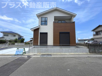 【外観】 | 現地写真。同じ物件を見るなら、プラス不動産販売にお任せ下さい。