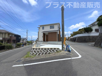 【外観】 | 現地写真。プラス不動産販売なら、現場の全ての棟をまとめてご見学頂けます。