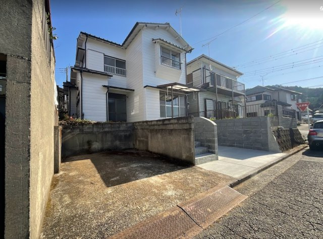 富士市桑崎　中古戸建　の前面道路含む現地写真|前面道路含む現地写真です