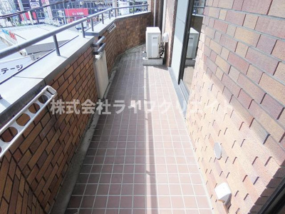 【バルコニー】 | シャトードピエール | ※別部屋のイメージ写真です。