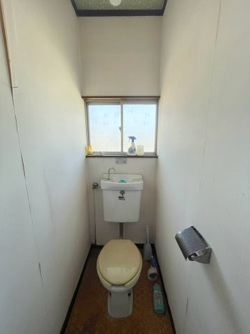 【トイレ】 | 高崎市吉井町長根中古住宅 | 2階