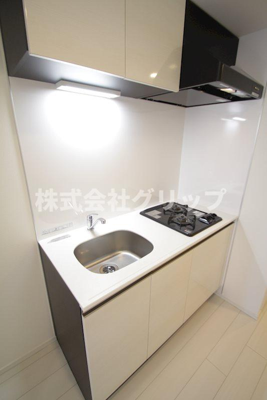 メインステージ横濱伊勢佐木Ⅲのキッチン