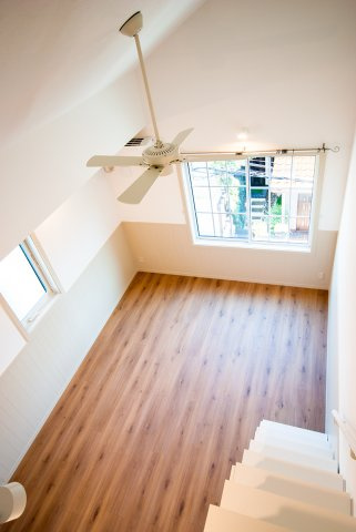 【内装】 | プリマ・ファミリエ | ファンがあるので夏も快適です♪