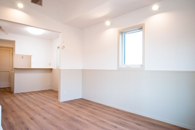 【居間・リビング】 | プリマ・ファミリエ | リビング部分もしっかり広いです☆