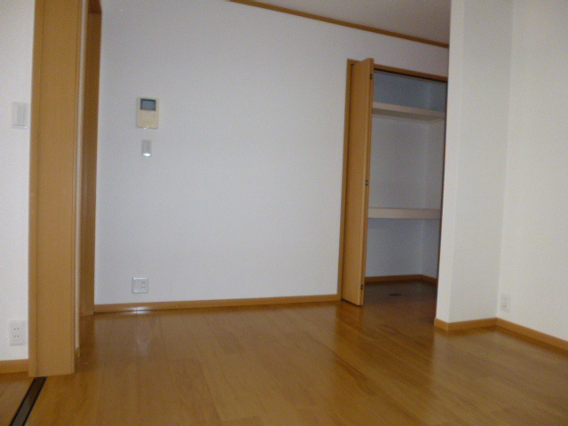 ビッグベアーＢのキッチン|ダイニングキッチン