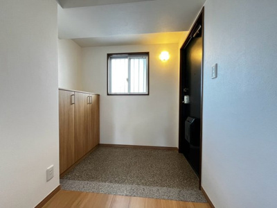 【玄関】 | ソワール新檜尾台３号棟 | シンプルで使いやすい玄関です