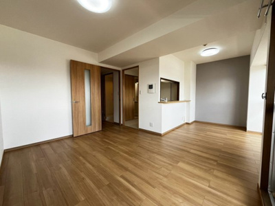 【居間・リビング】 | ソワール新檜尾台３号棟 | 居間です