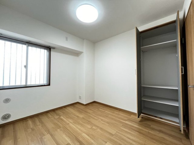 【洋室】 | ソワール新檜尾台３号棟 | 明るい洋室です