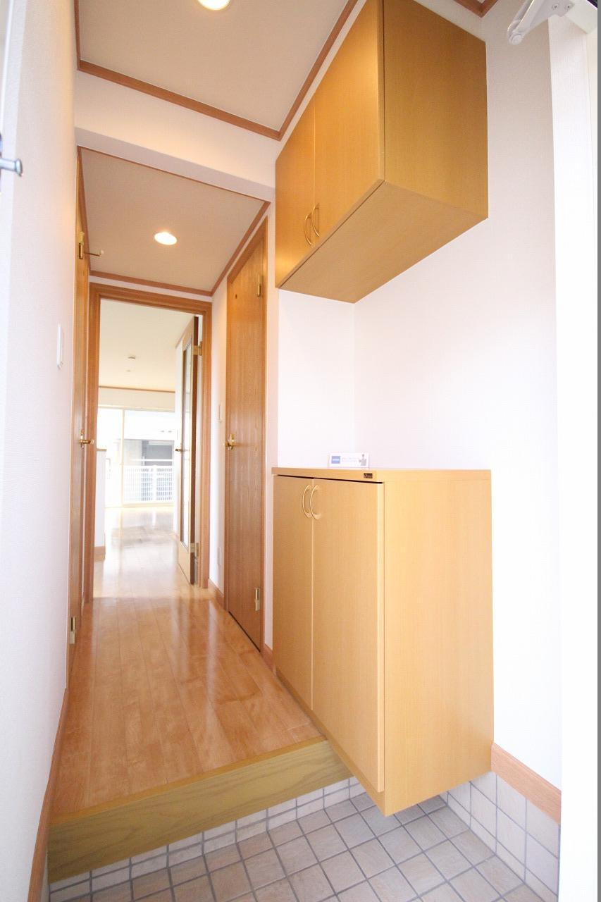 クローバーの玄関|※お部屋により仕様が異なる場合があります※