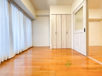 【洋室】 | ストーク代官山 | 洋室　5.6帖