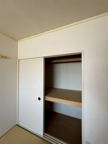 モアクレスト綾園 の収納