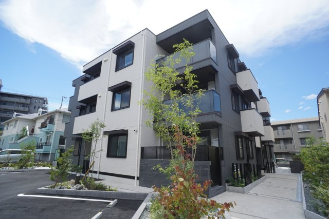 Nigawa Residence(ニガワレジデンス)