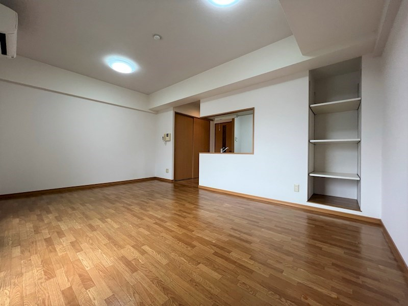 リベルテONEの居間・リビング