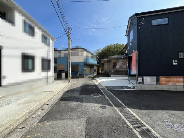 【その他】 | 福岡市南区桧原7丁目3期　1号棟（全3棟）【仲介手数料無料・0円】 | 現地写真。前面道路です。