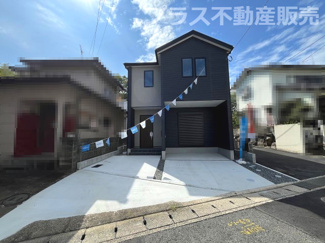 【外観】 | 現地写真。プラス不動産販売なら、現場の全ての棟をまとめてご見学頂けます。