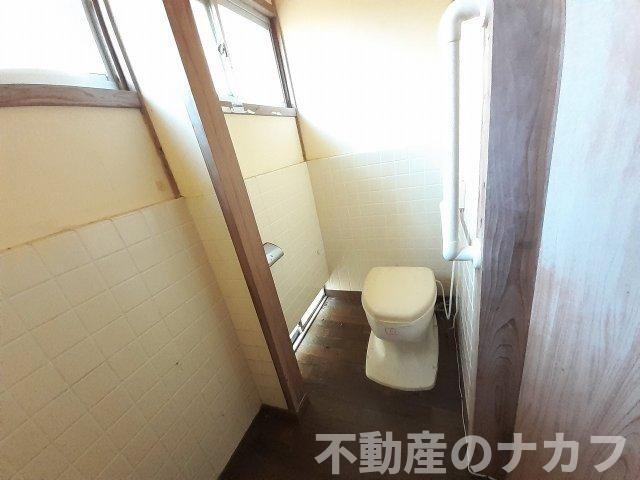 宇土市網津町の中古一戸建のトイレ