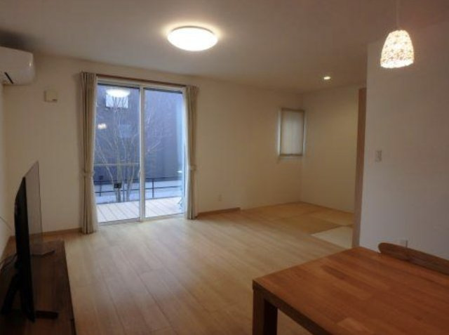 【居間・リビング】 | 本庄市早稲田の杜４丁目　中古戸建