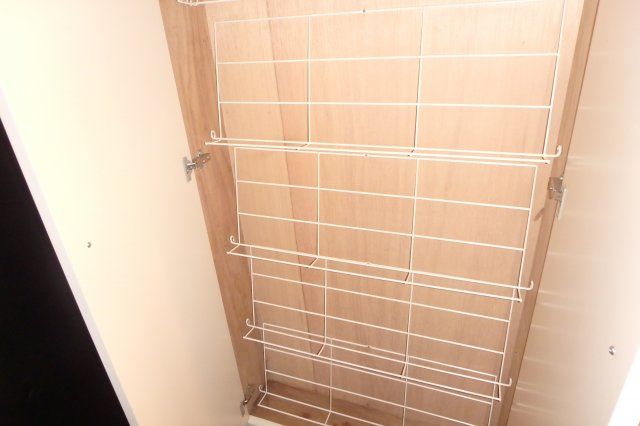 メゾンコダマの収納|反転のお部屋の参考写真となります。