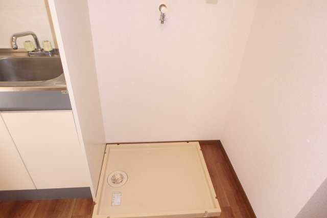 メゾンコダマの設備|反転のお部屋の参考写真となります。