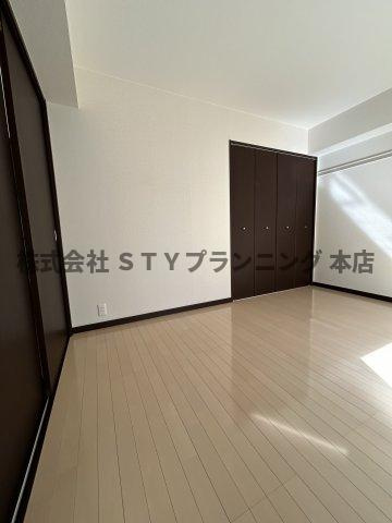 仲介手数料０円！ラ・コート・ハナの洋室