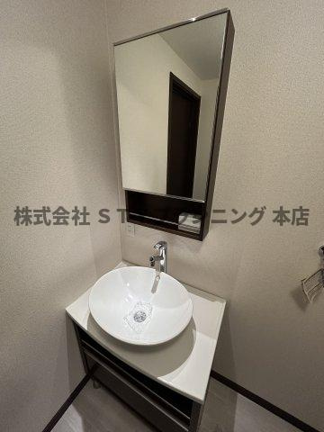 仲介手数料０円！ラ・コート・ハナの独立洗面台