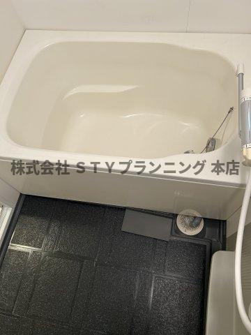 仲介手数料０円！ラ・コート・ハナの浴室