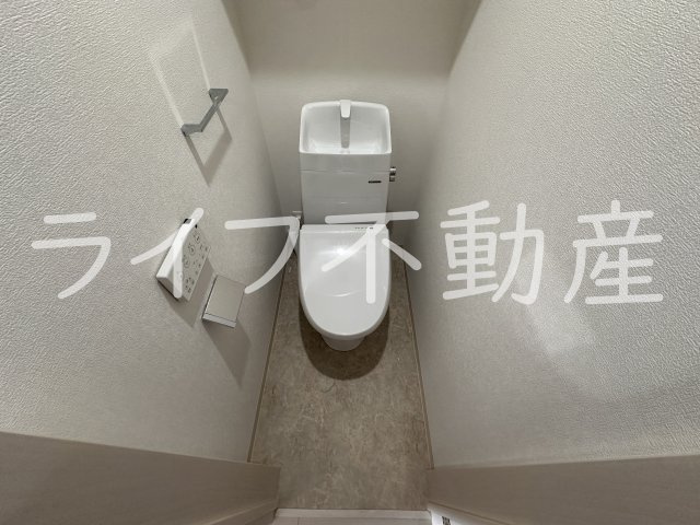 F asecia cerのトイレ|清潔感のあるトイレです