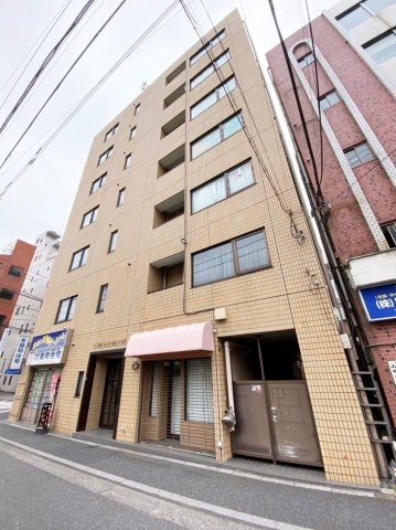 北区中里１丁目の賃貸マンションの外観