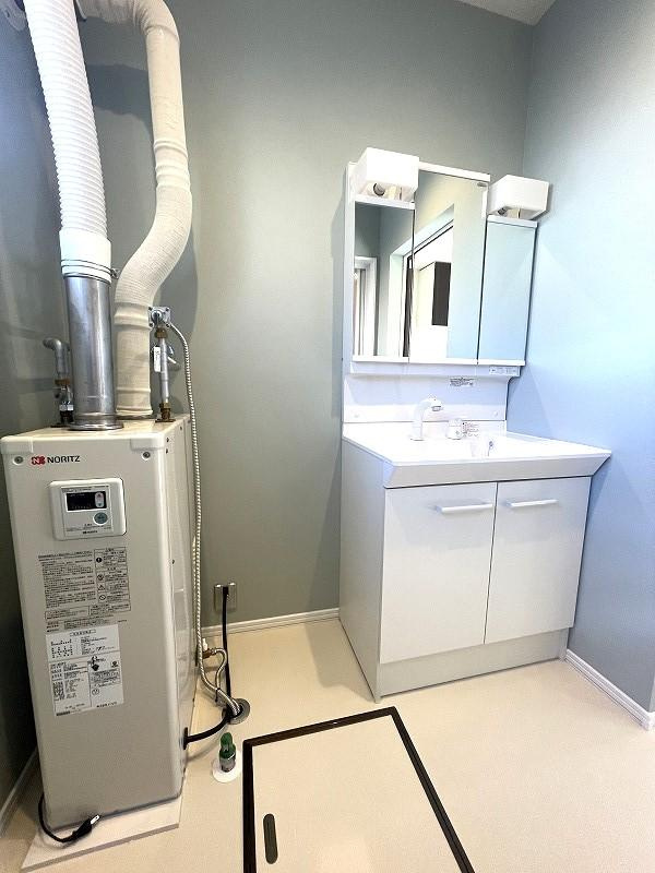 千歳市清流5丁目の独立洗面台