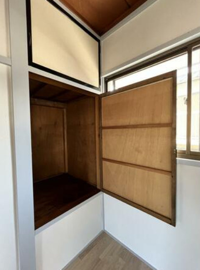 富士市岩本541-2　中古戸建リフォーム済の収納|大きなものも収納できそうです
